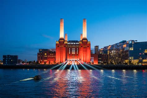 battersea power station.